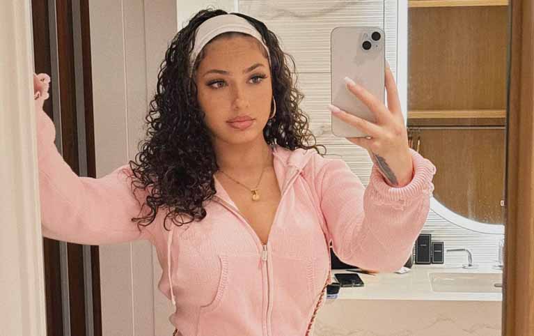 Ash Kash – Age, Bio, Height, Weight, Boyfriend, Net Worth