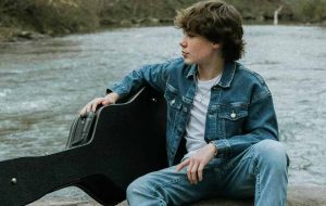 Maddox Batson – Age, Bio, Height, Weight, Girlfriend, Net Worth