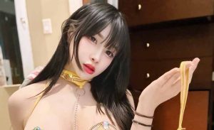 Asianbunnyx – Age, Bio, Height, Weight, Net Worth