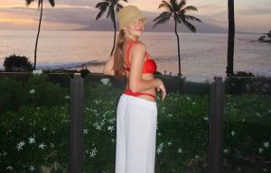 Brooke Schofield – Age, Bio, Height, Weight, Net Worth