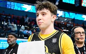 Eli Ellis – Age, Bio, Height, Weight, Girlfriend, Net Worth