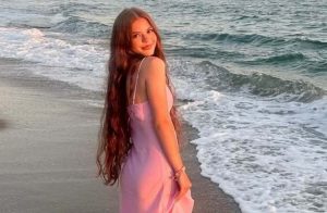 Zahide – Age, Bio, Height, Weight, Net Worth