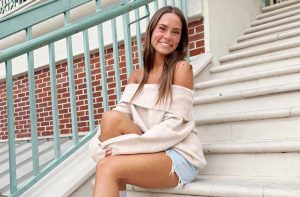 Delaney Porazinski – Age, Bio, Height, Weight, Boyfriend, Net Worth