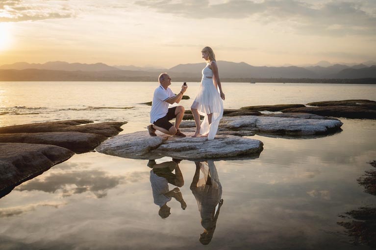 The Rise of Bespoke Jewelry: How Couples Are Redefining the Proposal