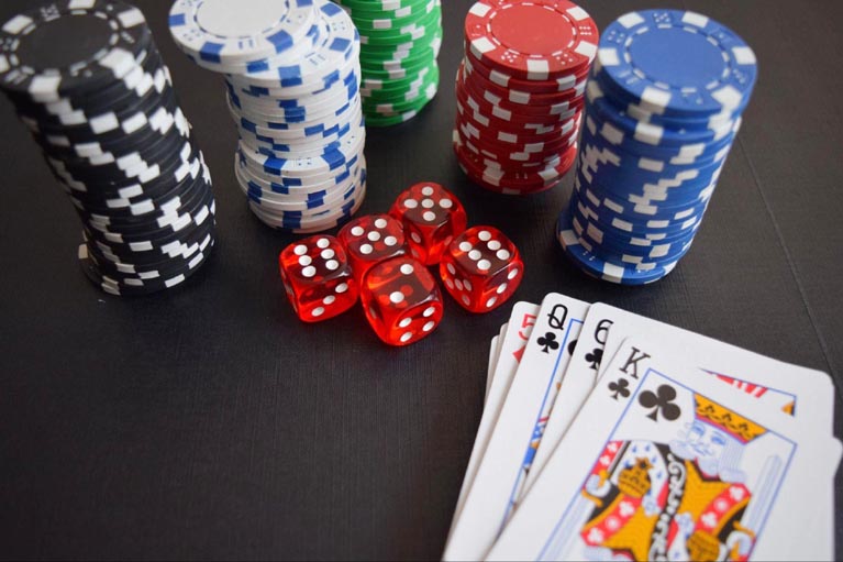 5 Online Casino Features to Compare, From Bonuses to Game Variety